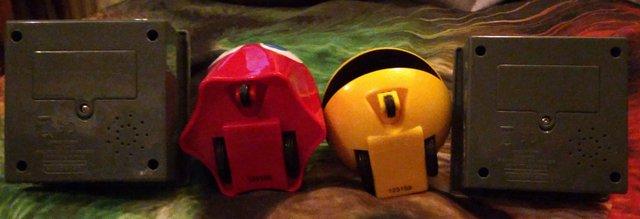 Image 2 of Pacman & Ghost Toy with batteries
