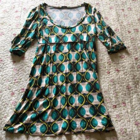 Image 1 of Sz16 NEW LOOK Green Circles Dress, Elbow Length Sleeves