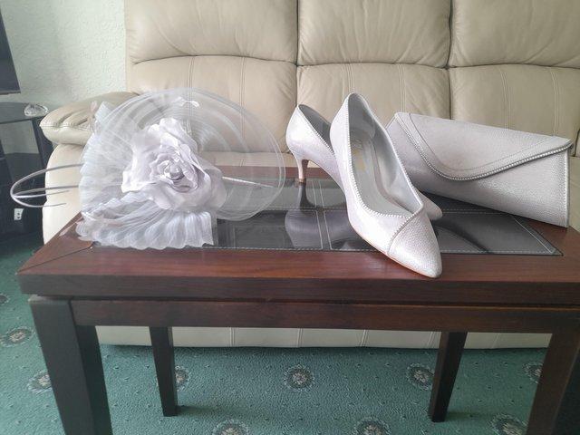 Preview of the first image of Wedding shoesbag and fascinatot.