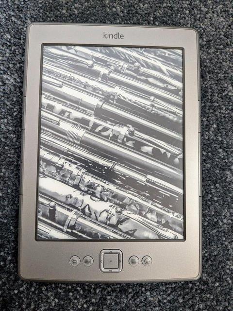 Amazon Kindle Ebook Reader - Graphite