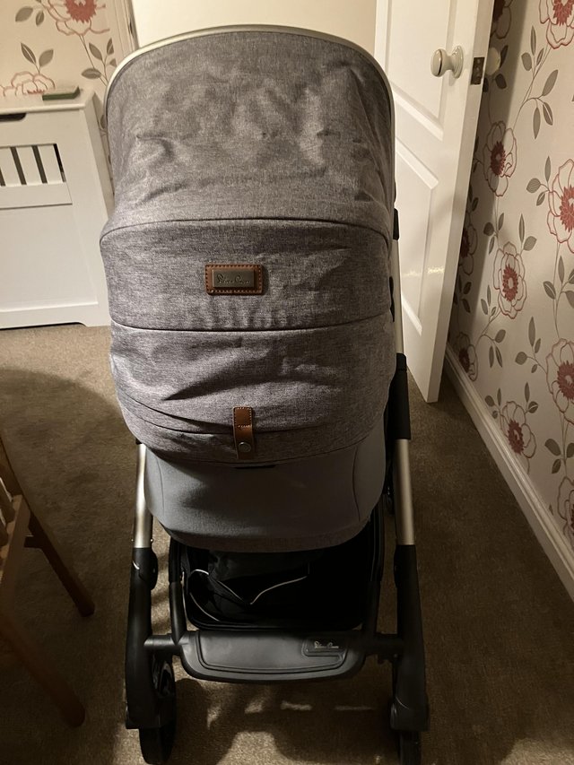 Preview of the first image of New Silver Cross Wave Pram& carrycot only.