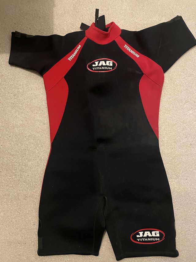 Preview of the first image of Wetsuit XXL Worn once in very good condition.
