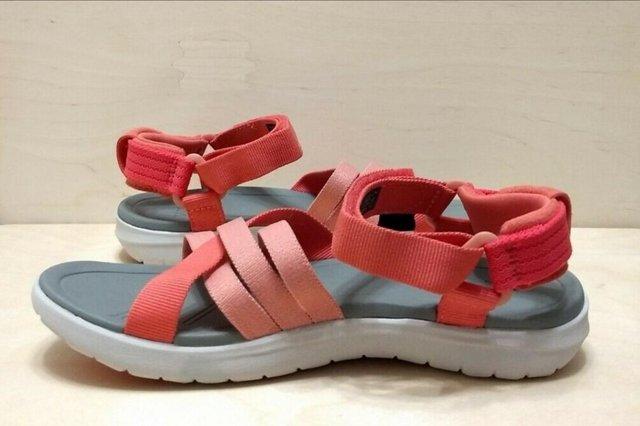 Image 3 of New Teva Shoes W Sanborn Sandals Rose Coral UK 5