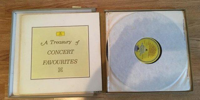 Image 2 of A Treasury of Concert Favourites (10 Lps) Classical Box Set