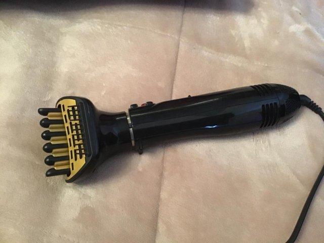 Preview of the first image of Carmen hair dryer straightener.