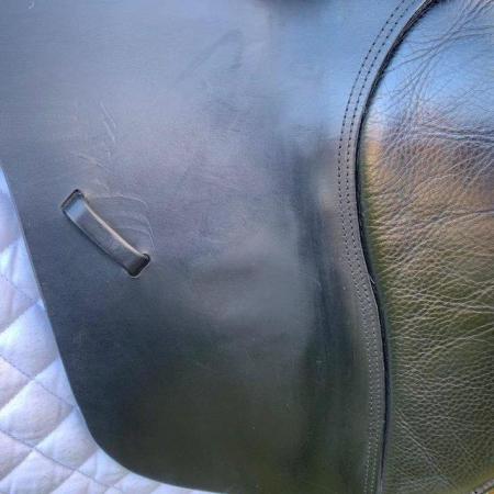 Image 13 of Kent & Masters 17” High Wither Dressage saddle