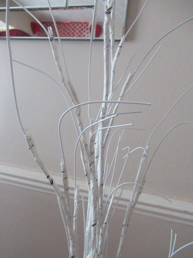 Preview of the first image of 1.5m Birch Tree - LIGHT (Plug IN) Brand New / Unused.