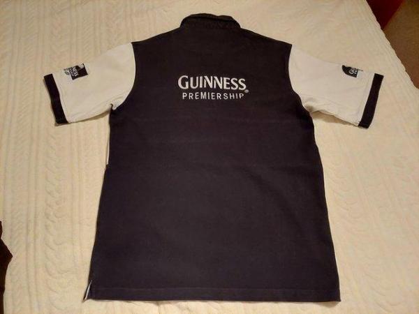 Image 2 of Men's Guinness Premiership rugby shirt, size medium.