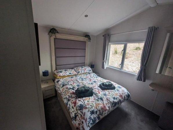 Image 9 of Charming 3-Bedroom Caravan for sale at White Cross Bay Holid
