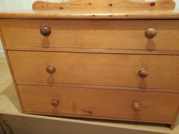 Image 2 of Real solid pine chest of drawers