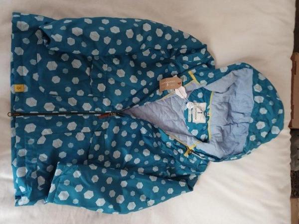 Image 1 of Waterproof and breathable hooded coat blue/green size 10