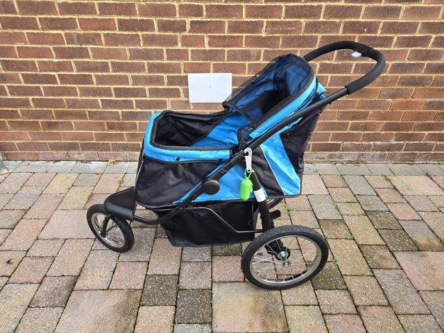 Pawhut3 dog stroller As new. For Sale in Wakefield West Yorkshire Preloved