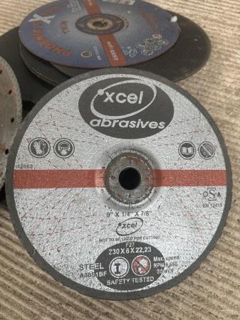 Image 1 of Cutting discs for sale (for 9 inch grinder)
