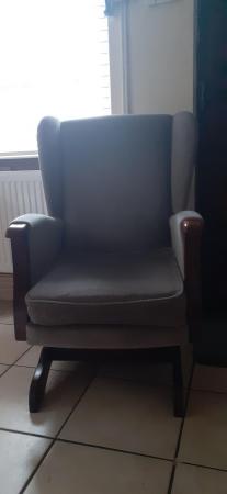 Image 2 of Free armchair and American rocking chair