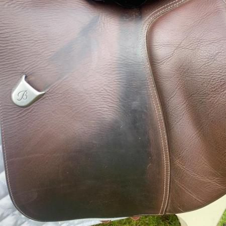 Image 9 of Bates 17 inch wide brown saddle