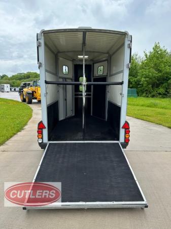 Image 11 of Ifor Williams HB506 Horse Trailer MK2 Black 2014 PX Welcome