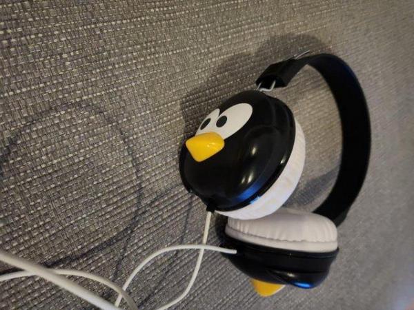 Image 2 of Griffin KaZoo MyPhones Penguin Over Ear Headphones
