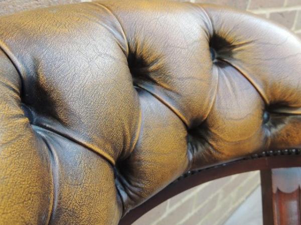 Image 5 of Bankers Chesterfield Padded Chair (UK Delivery)