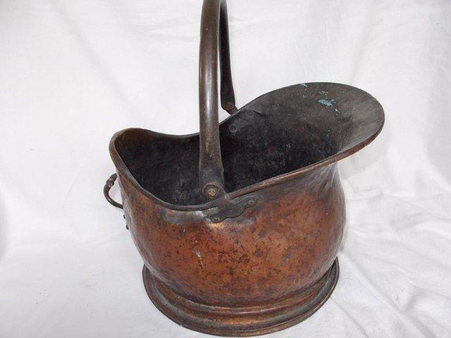 Preview of the first image of Old copper Sailsbury coal bucket scuttle, nice patina (C).