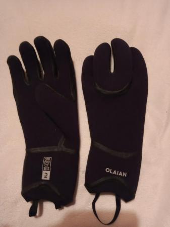 Image 1 of Neoprene gloves open water swimming