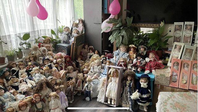 Image 2 of Porcelain vintage dolls- 100 items