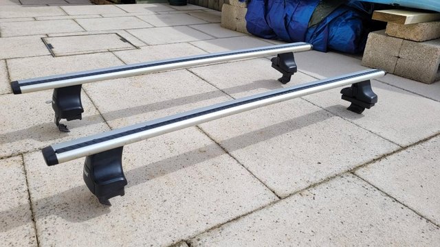 Preview of the first image of THULE ROOF BARS - CITROEN DS4 5 DOOR.