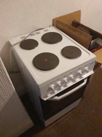 Image 2 of Electric cooker, comes with grill tray and instructions