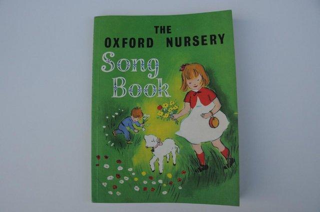 Image 3 of The Illustrated Oxford Nursery Song Book 1961 Edition