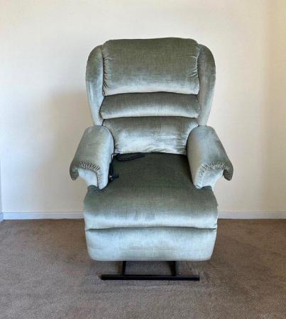 Image 5 of LUXURY ELECTRIC RISER RECLINER CHAIR MASSAGE ~ CAN DELIVER