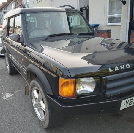 Image 1 of Land Rover Discovery 2 td5 7 seater 5 door Manual