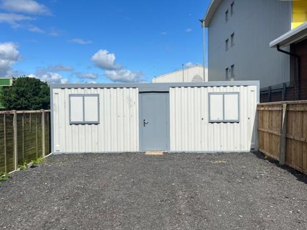 Image 3 of OFFICE PORTACABIN & COMPOUND TO RENT EASTERN AVENUE GLOS