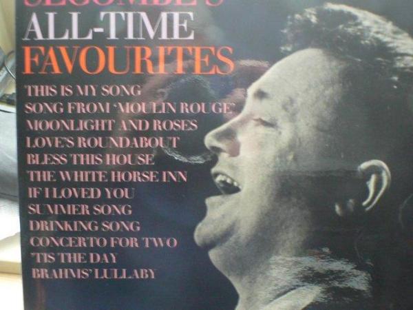 Image 1 of The Best of Harry Secombe boxed vinyl record set.