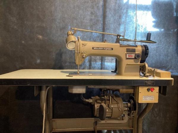 Image 1 of Lockstitch sewing machine-Willcox and Gibbs Model 101