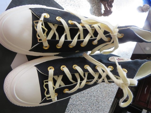 Preview of the first image of Ladies converse trainers.