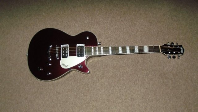 Image 2 of Gretsch G5220 Electromatic Guitar