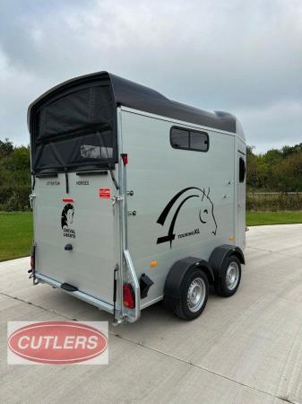 Image 8 of Cheval Liberte Touring Country XL Horse Trailer Tack Room BR