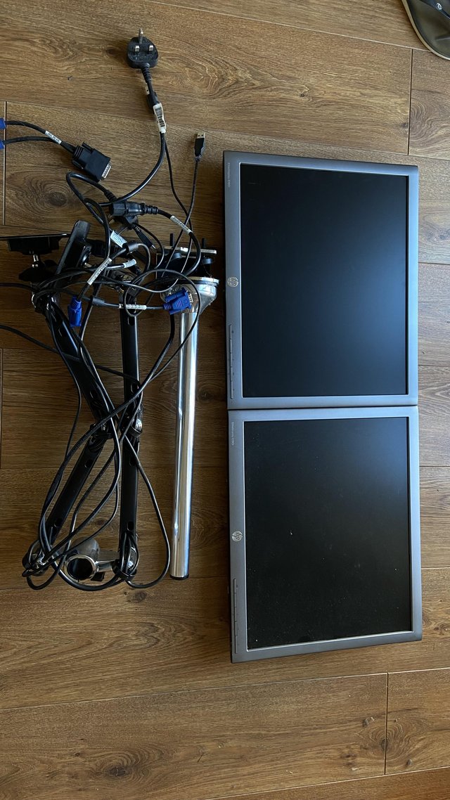 Preview of the first image of Compoter monitors x2, desk stand and caples.