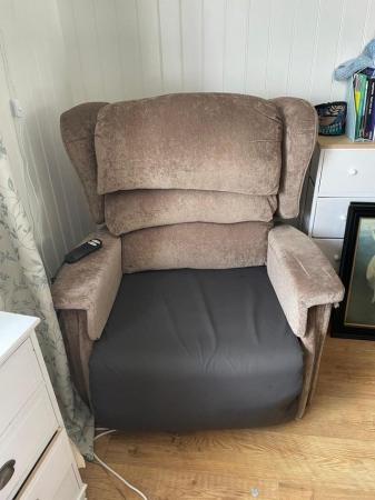 Image 4 of Rise and Recliner chair , Bariatric chair , upto 40 stones