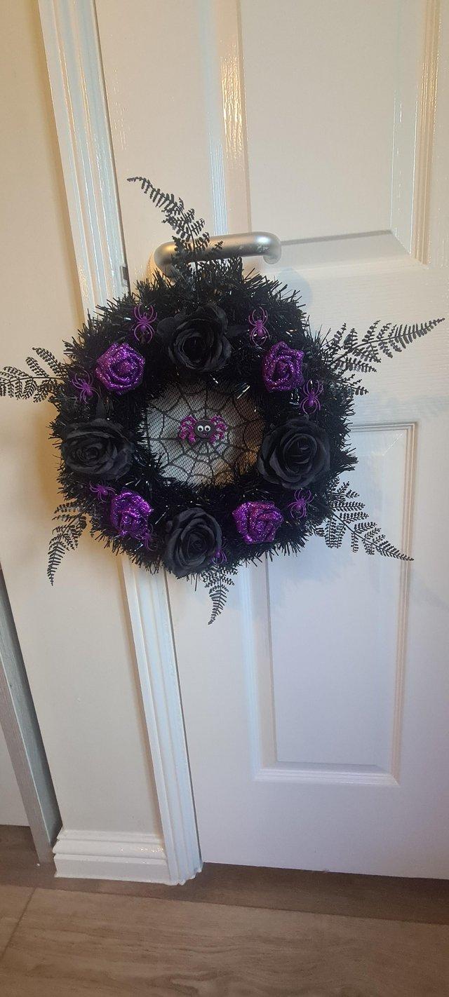 Halloween bundle wreath.vases 2 and table centre