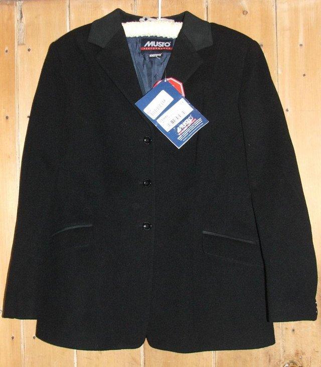 Preview of the first image of BNWT MUSTO hunt coat gore-tex size 14.