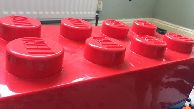 Preview of the first image of LEGO storage box large 8 nib RED.