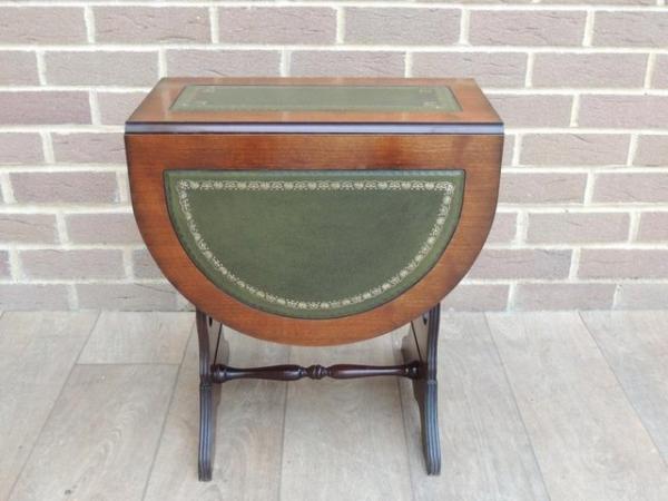 Image 9 of Vintage Foldable Coffee Table (UK Delivery)