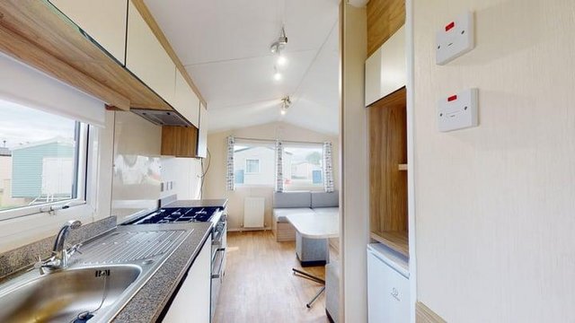 Image 1 of 3 bed caravan for sale in Mablethorpe
