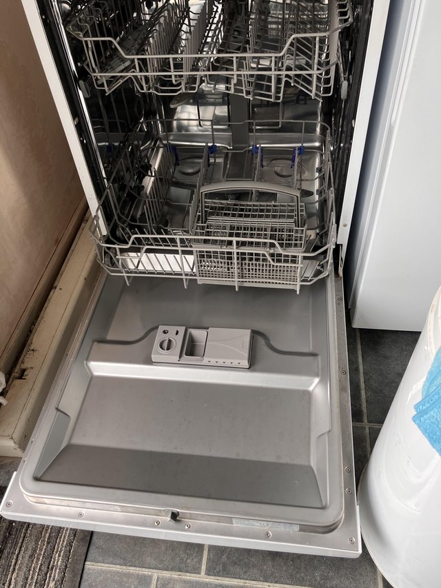 Preview of the first image of Kenwood Dishwasher slightly used.