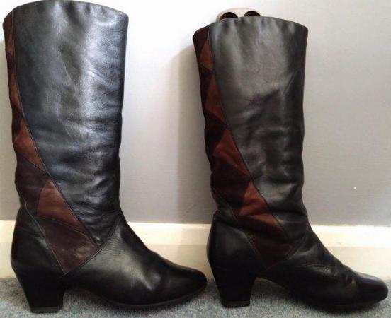 Image 1 of Gabor Knee High Boots Black/Brown Leather UK 5.5