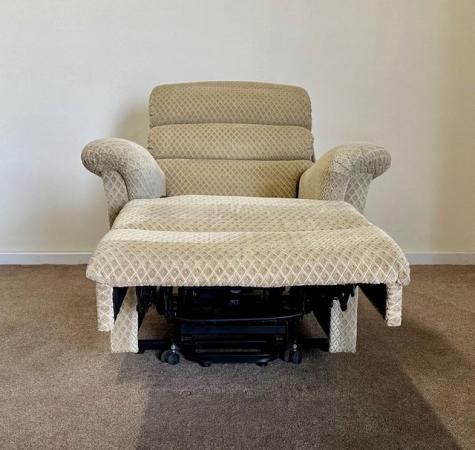Image 7 of SHERBORNE ELECTRIC RISER RECLINER MOBILITY CHAIR CAN DELIVER