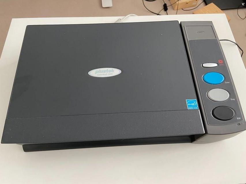 Plustek OpticBook Scanner - Model 3800L