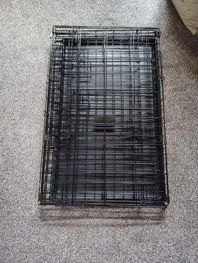 Preview of the first image of Medium size folding Dog crate.