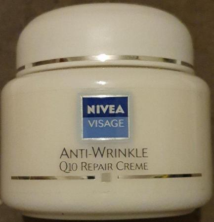 Image 2 of Nivea Visage Anti-wrinkle Q10 Repair Creme