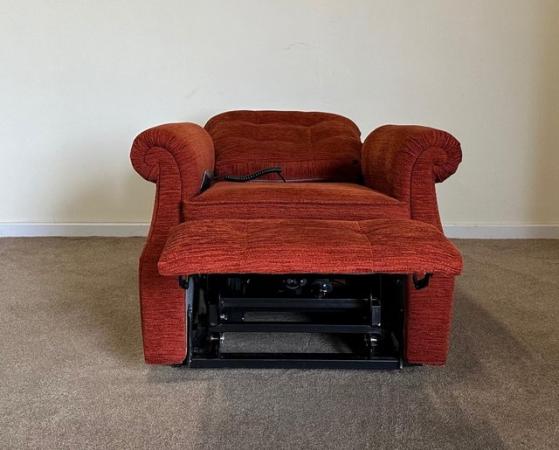Image 8 of GPLAN ELECTRIC RISER RECLINER DUAL MOTOR CHAIR ~ CAN DELIVER